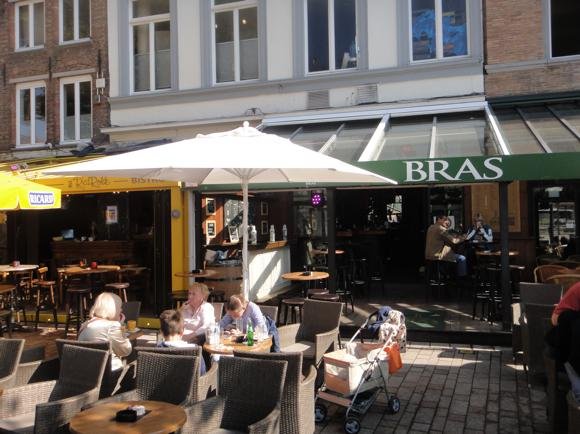 Bras Café/Peterjon Cresswell