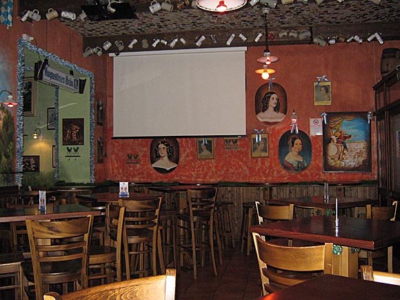 Bier Keller/Claudia Tavani