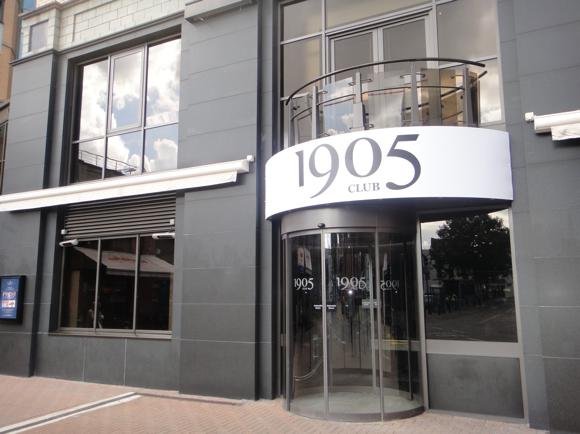 1905 bar/Peterjon Cresswell