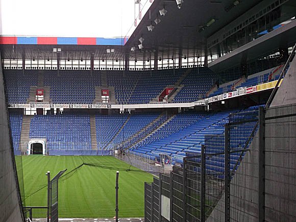 St Jakob Park/Peterjon Cresswell