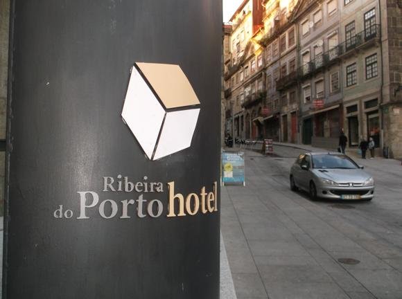 Ribeira do Porto Hotel/Peterjon Cresswell