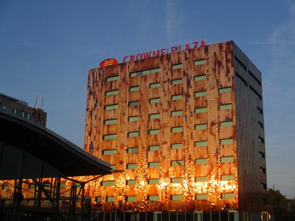 Crowne Plaza Lille-Euralille/Peterjon Cresswell