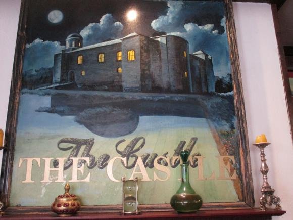 The Castle Inn/Peterjon Cresswell