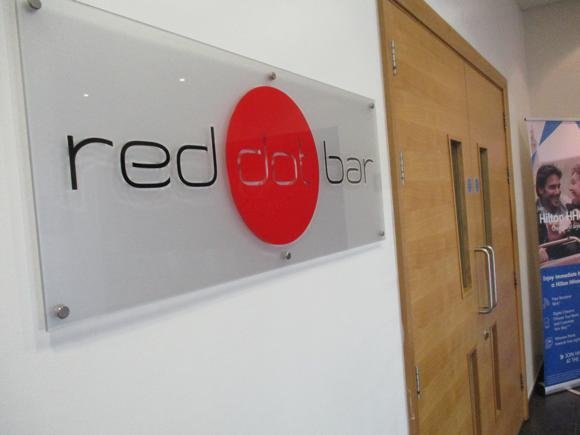 reddot bar/Peterjon Cresswell