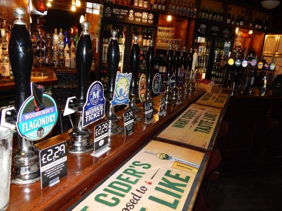 Drapers Arms/Matt Stevens