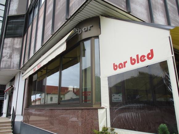 Bar Bled/Peterjon Cresswell