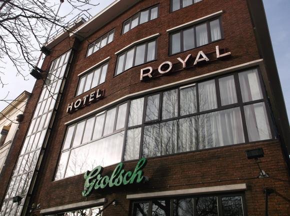 Hotel Royal/Peterjon Cresswell