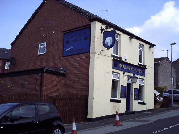 Moulders Arms/Tony Dawber