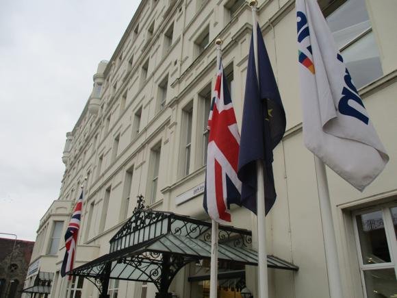 Park Inn by Radisson Palace Hotel Southend/Peterjon Cresswell