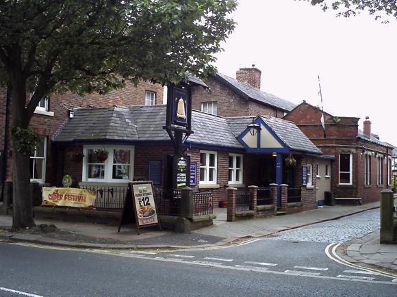 The Beehive/Tony Dawber