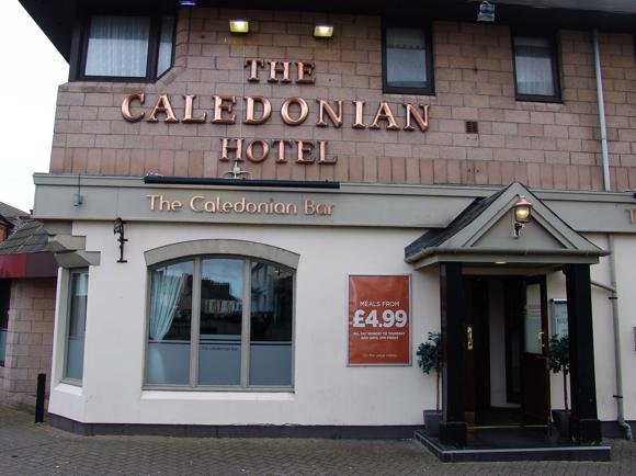 Caledonian Hotel, Leven/Natália Jánossy