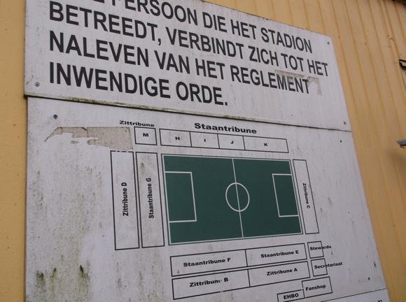 Achter de Kazerne/Peterjon Cresswell
