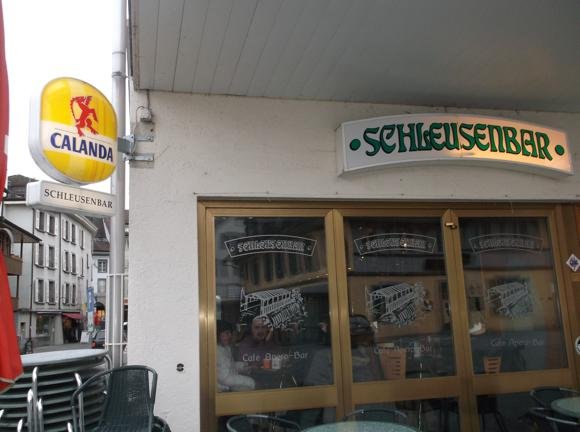 Schleusenbar/Peterjon Cresswell