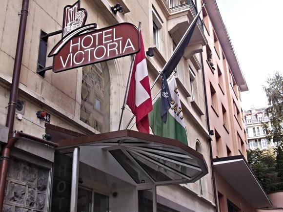 Hotel Victoria/Peterjon Cresswell