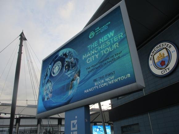 Manchester City tours/Peterjon Cresswell
