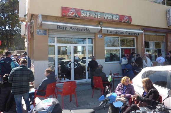 Bar Avenida/Matt Walker