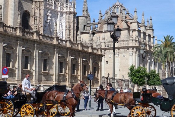 Welcome to Seville/Yuan Yuan Fu