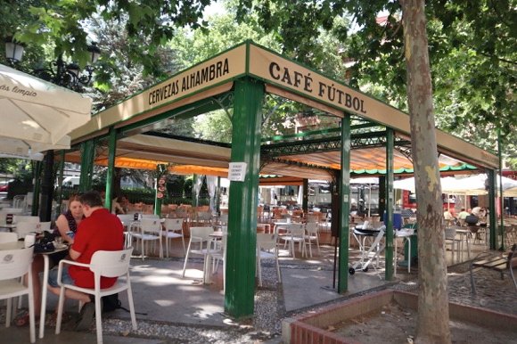 Café Fútbol/Yuan Yuan Fu
