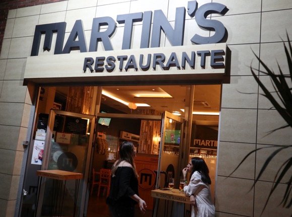 Martin's/Yuan Yuan Fu