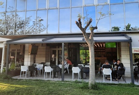 Corner/Marcelo Rak